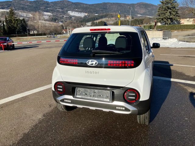 Hyundai INSTER 49 kWh