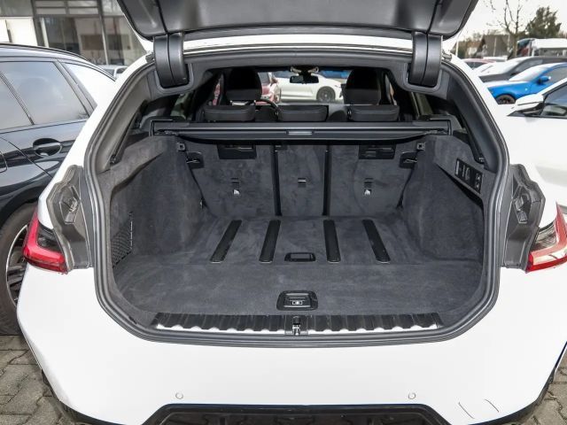 BMW 330 330i M-Sport Touring xDrive