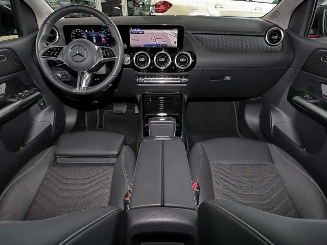 Mercedes-Benz B 200 Progressive