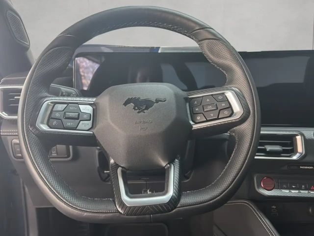 Ford Mustang Fastback GT 5.0 V8