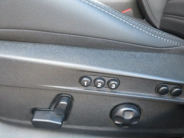 Alfa Romeo Giulia AT8 Q4 Veloce