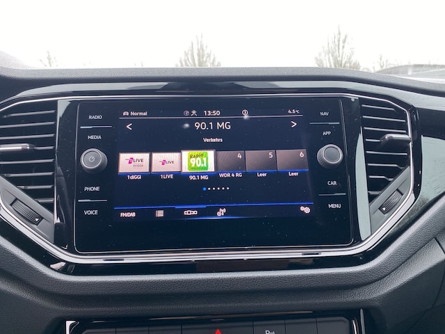 Volkswagen T-Roc 1.5 TSI DSG Sport