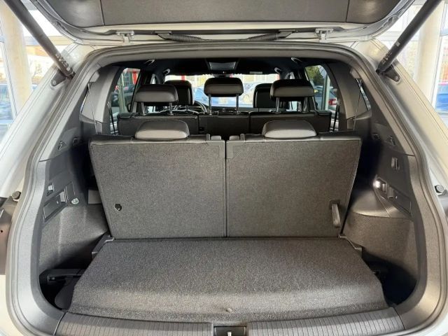 Volkswagen Tiguan 2.0 TDI Allspace DSG R-Line