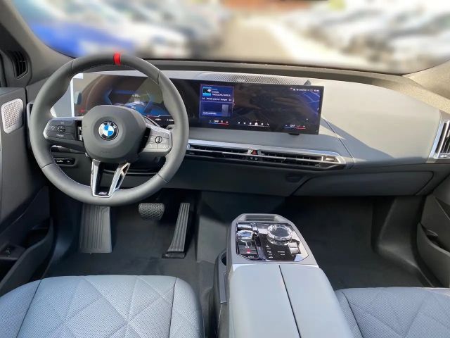 BMW iX M60