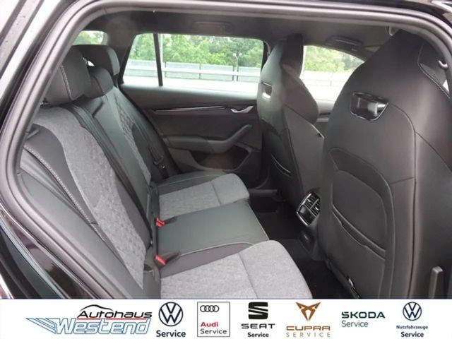 Skoda Octavia 1.5 TSI Combi Sportline