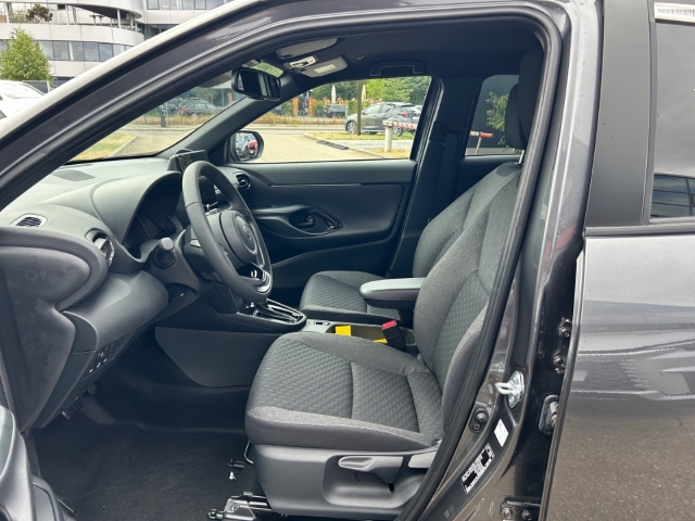 Toyota Yaris Cross 4x2 5-deurs Plus