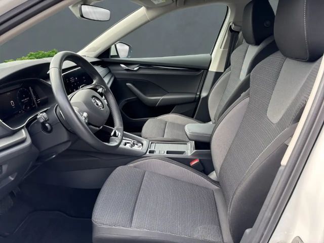 Skoda Octavia 1.4 TSI Ambition Combi iV