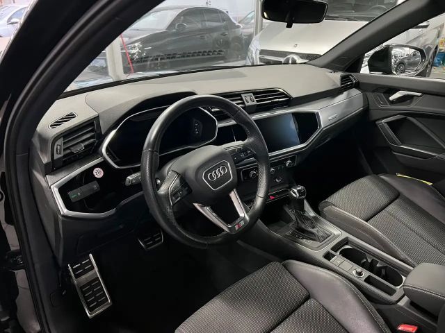 Audi Q3 45 TFSI Hybride S-Line