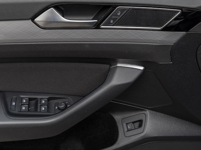 Volkswagen Passat 2.0 TDI Business DSG Variant