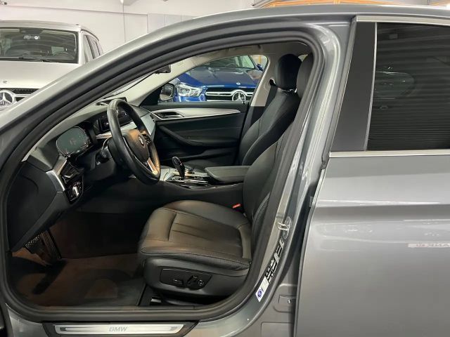 BMW 520 520d Business Line Sedan xDrive