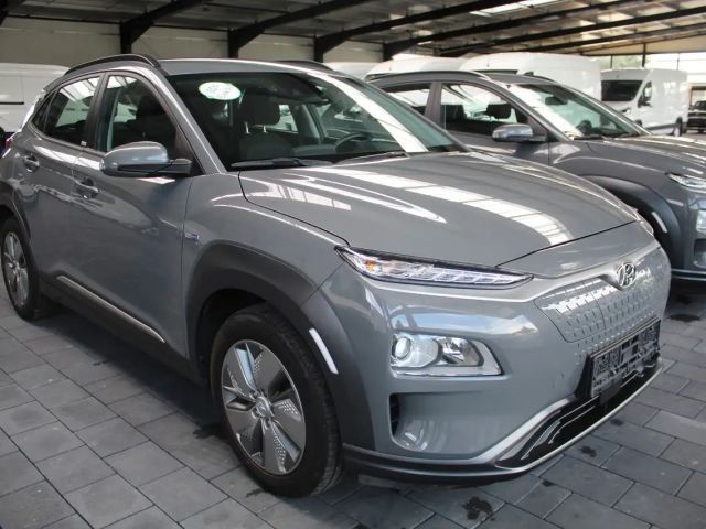 Hyundai Kona 2WD Electric