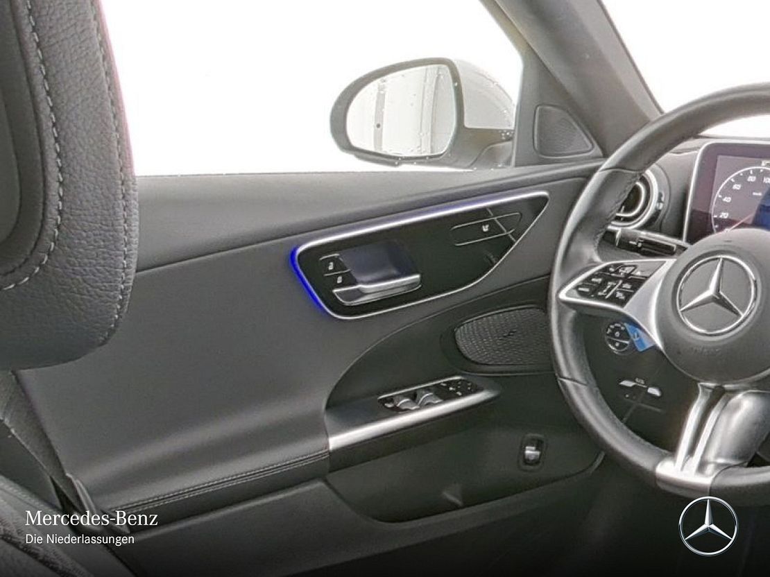 Mercedes-Benz C 180 Sedan