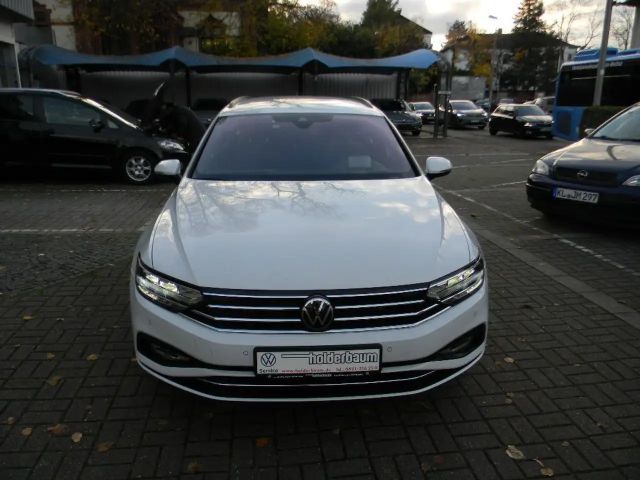 Volkswagen Passat Business Variant