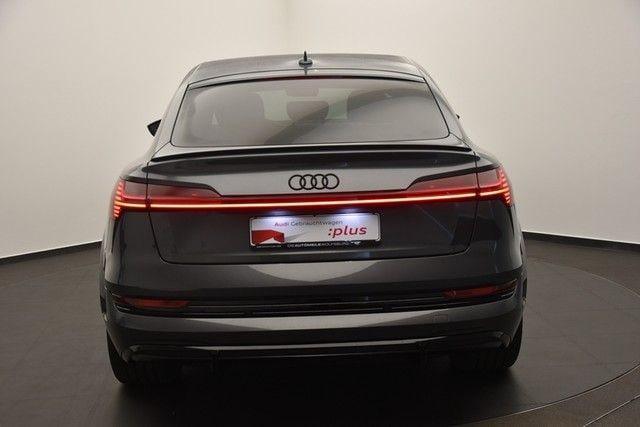 Audi e-tron Quattro Sportback