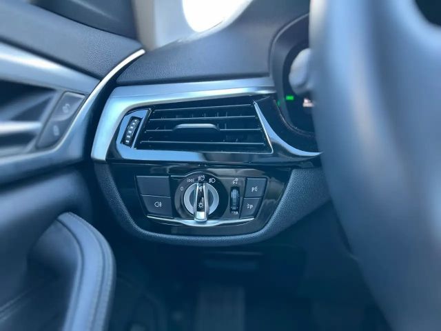 BMW 520 520d 520i Touring xDrive