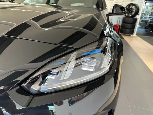 BMW 120 120d 5-deurs Sedan