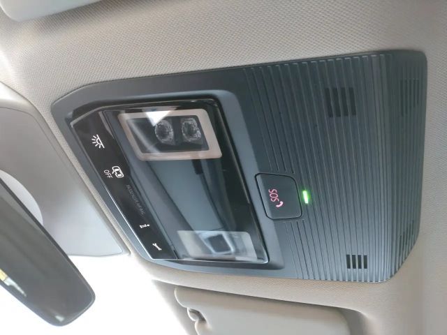 Volkswagen Multivan 2.0 TDI DSG Lang T7