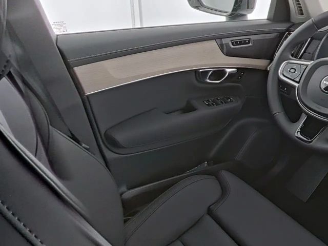 Volvo XC90 AWD Dark Plus Recharge T8