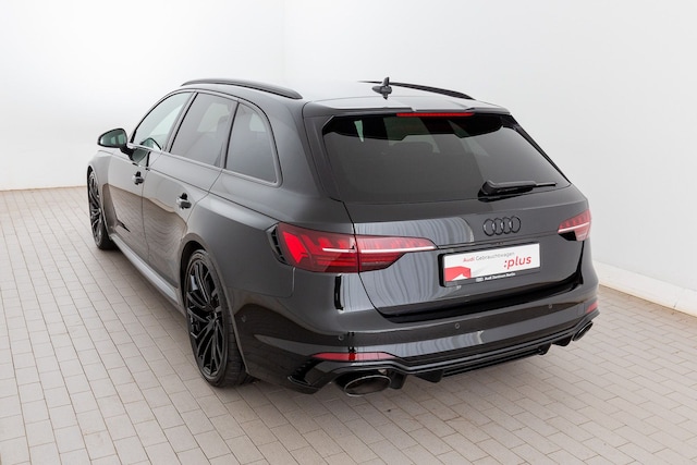 Audi RS4 Avant Quattro