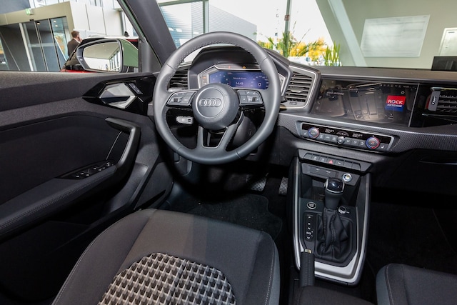 Audi A1 35 TFSI Allstreet S-Tronic