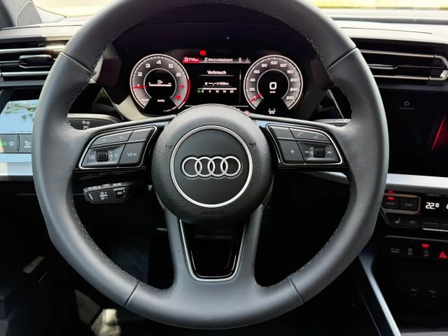 Audi A3 30 TFSI Sedan