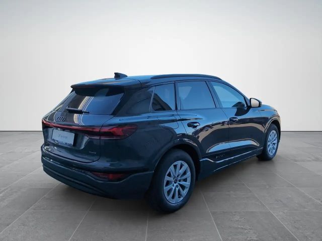 Audi Q6 e-tron Quattro