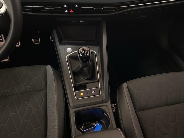 Volkswagen Golf 1.5 TSI BMT Golf VIII