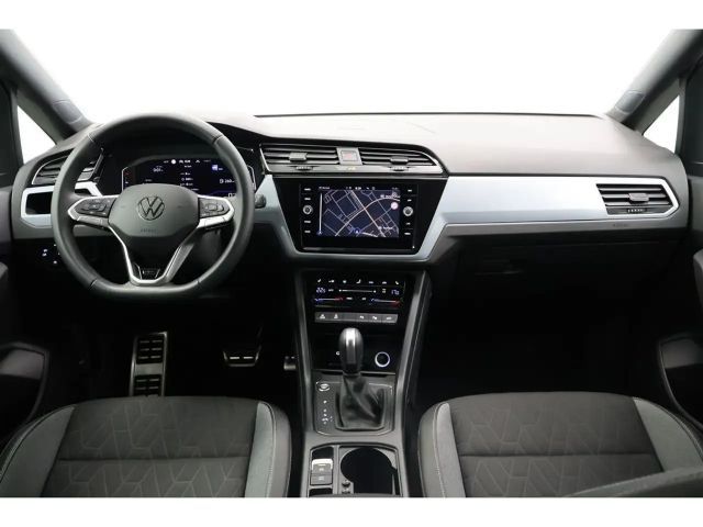Volkswagen Touran 1.5 TSI DSG