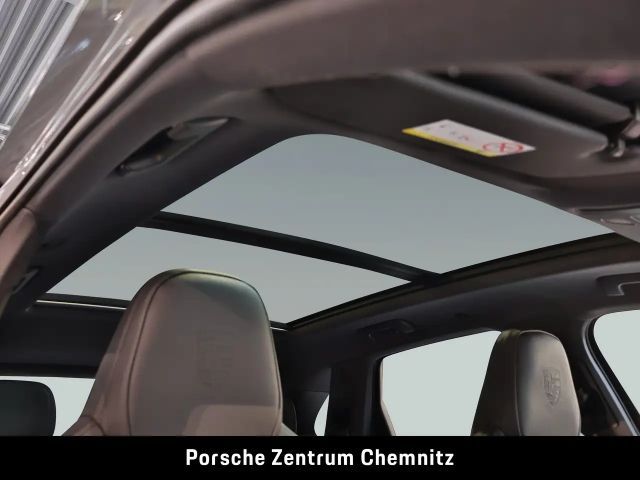 Porsche Cayenne E-Hybrid S