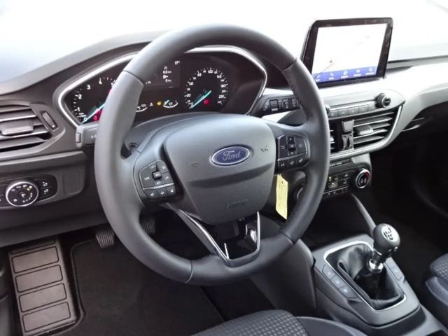 Ford Focus Cool & Connect