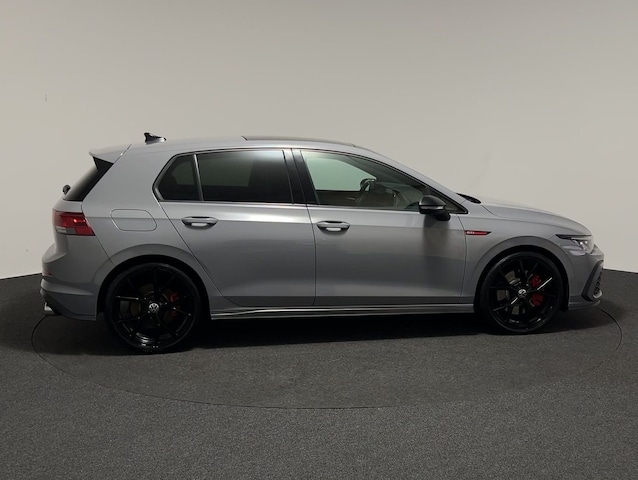 Volkswagen Golf 2.0 TSI DSG Golf VIII