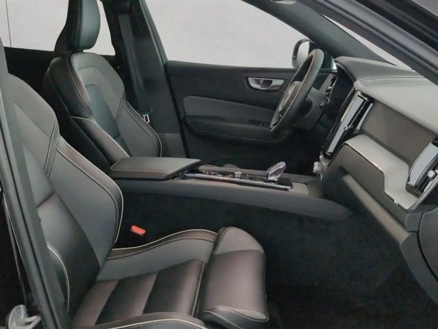 Volvo XC60 Dark Plus