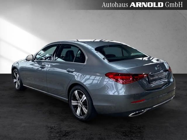 Mercedes-Benz C 200 AVANTGARDE Sedan