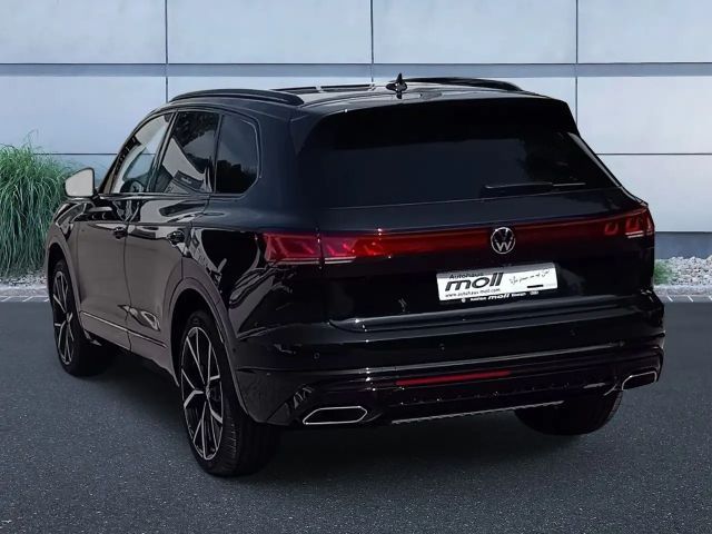 Volkswagen Touareg 4Motion R-Line