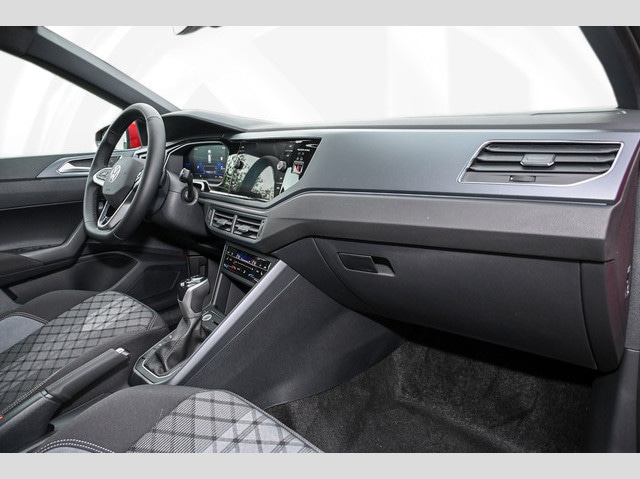 Volkswagen Polo 1.0 TSI DSG R-Line