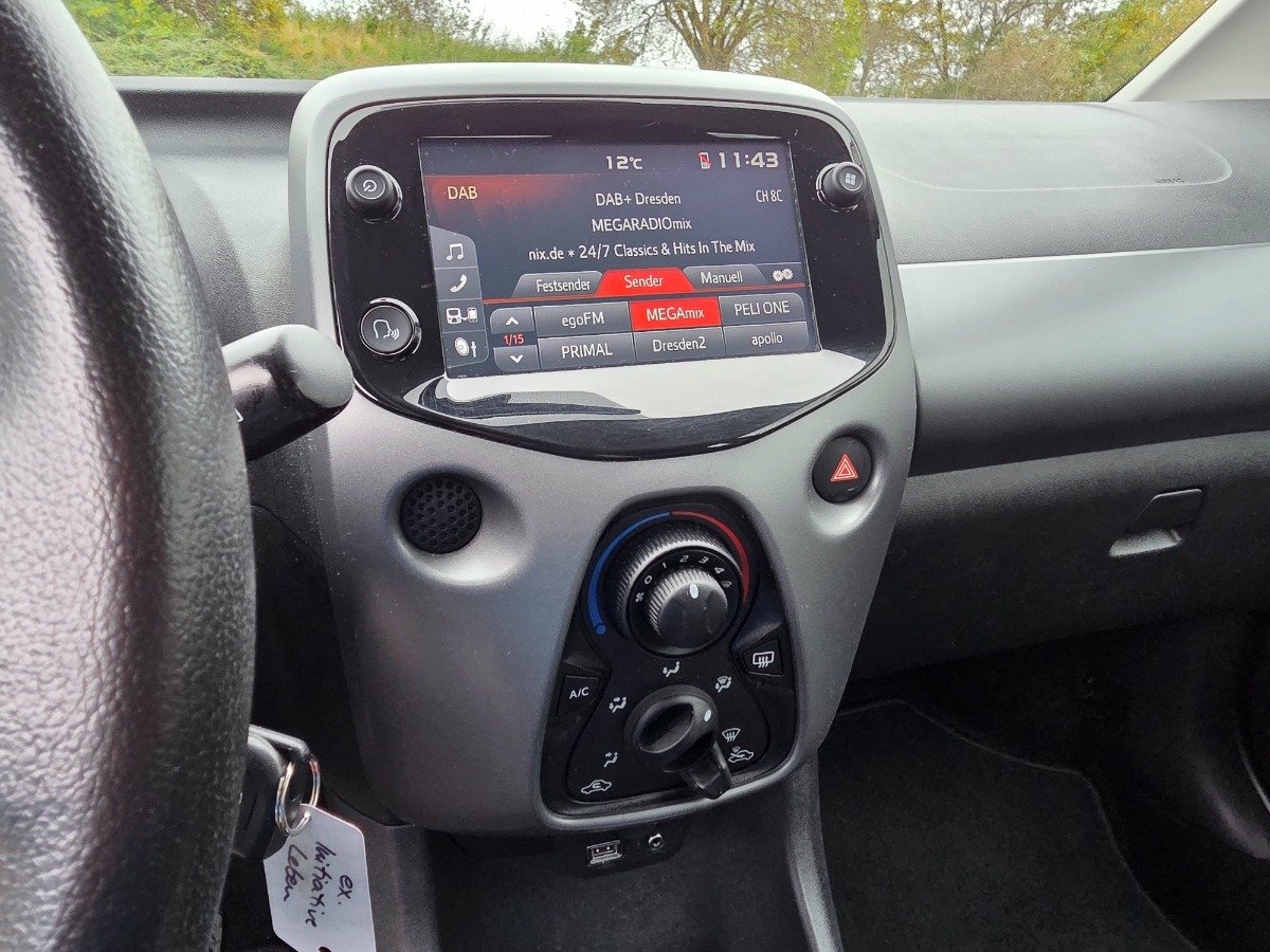 Toyota Aygo 5-deurs Play X-play