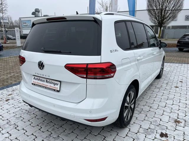 Volkswagen Touran 1.5 TSI DSG