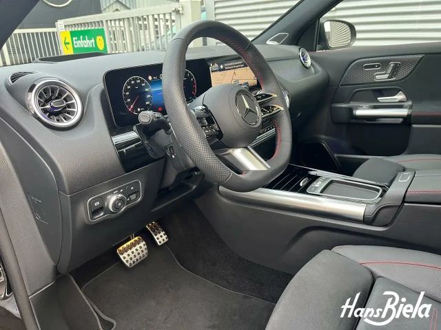 Mercedes-Benz GLA 220 4MATIC AMG Line