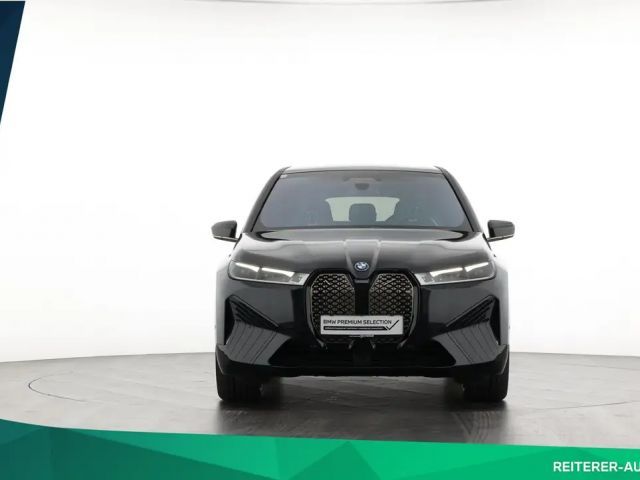 BMW iX xDrive40