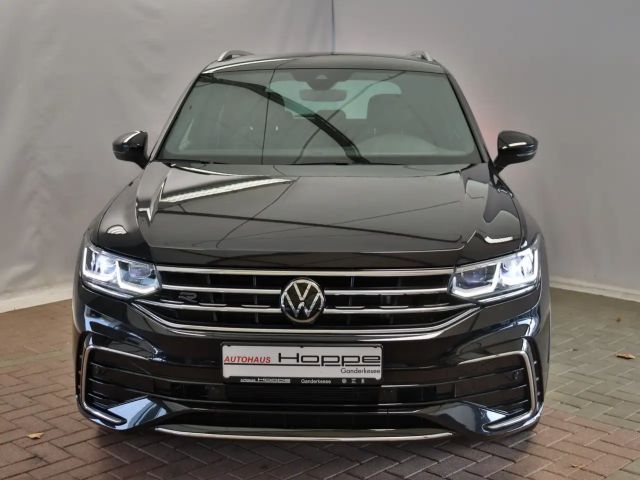Volkswagen Tiguan 4Motion DSG R-Line