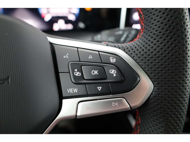 Volkswagen Golf 2.0 TSI