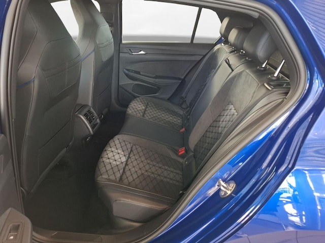 Volkswagen Golf DSG R-Line