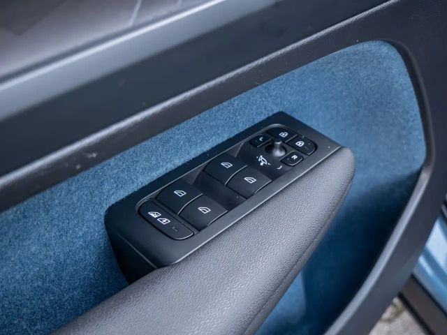 Volvo C40 AWD Plus Recharge Twin Engine