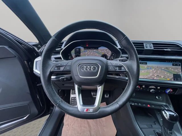 Audi Q3 45 TFSI Hybride