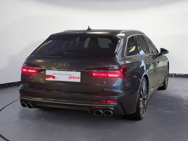 Audi S6 Avant Quattro
