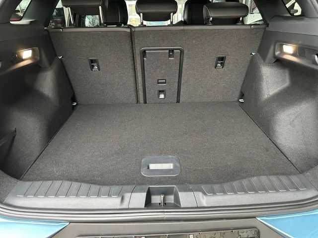 Ford Explorer Extended range RWD