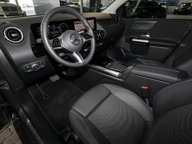 Mercedes-Benz B 200 Progressive