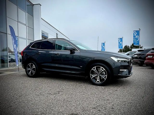 Volvo XC60 Momentum