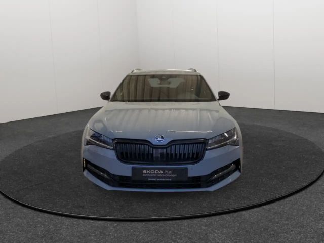 Skoda Superb 2.0 TDI Combi Sportline