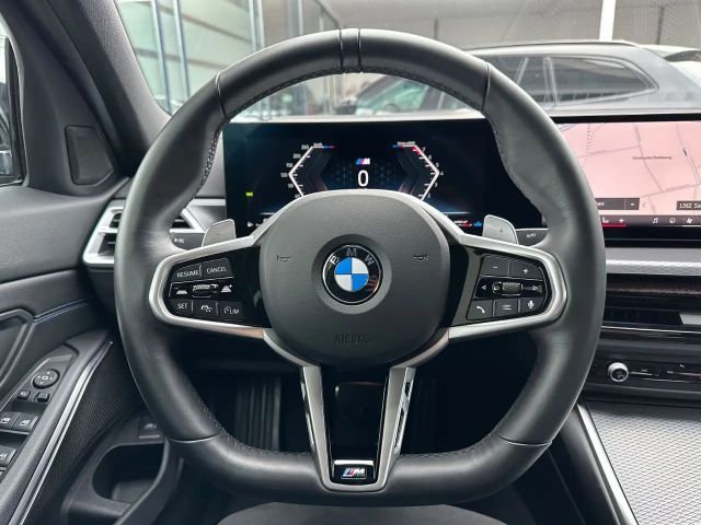 BMW 320 320i M-Sport Sedan